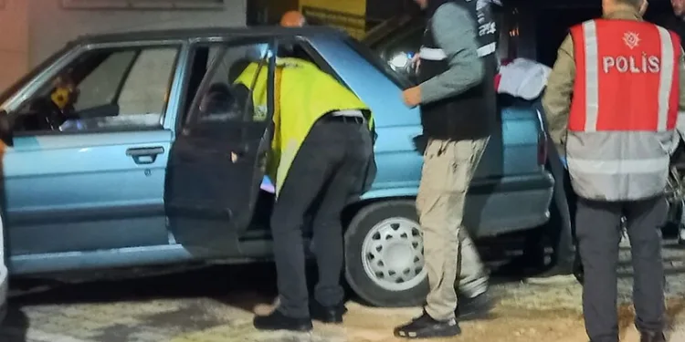 Mardin’de 30 yıl hapis cezasıyla aranan cezaevi firarisi yakalandı