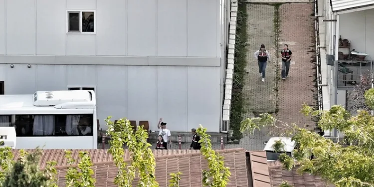 Tokat’ta jandarmadan eş zamanlı uyuşturucu operasyonu: 2 tutuklama