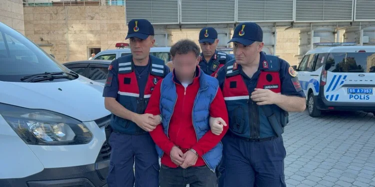 Tokat’ta jandarmadan eş zamanlı uyuşturucu operasyonu: 2 tutuklama