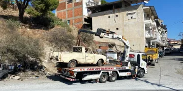Ardahan’da yol yapım çalışmaları sürüyor