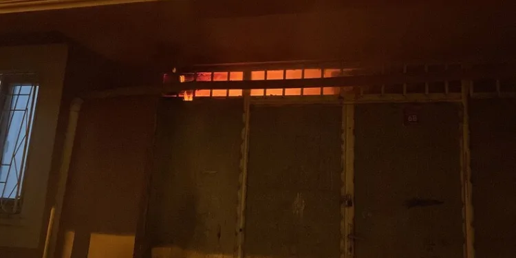Düzce’de otomobil bariyerlere çarptı: 1 yaralı