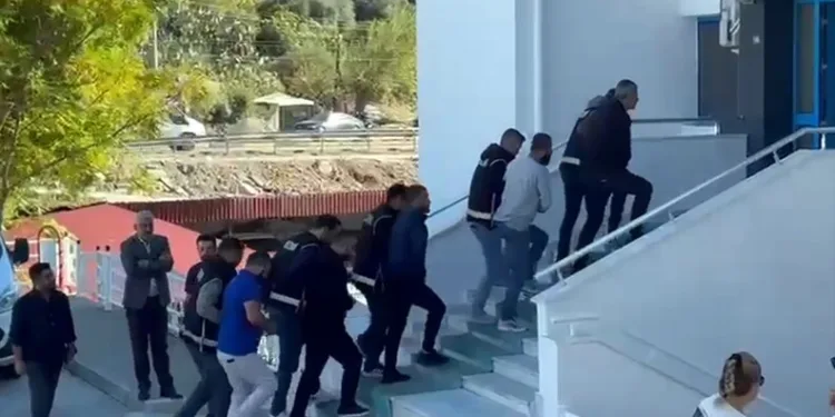 Bingöl’de hakkında 15 yıl kesinleşmiş hapis cezası bulunan zanlı tutuklandı