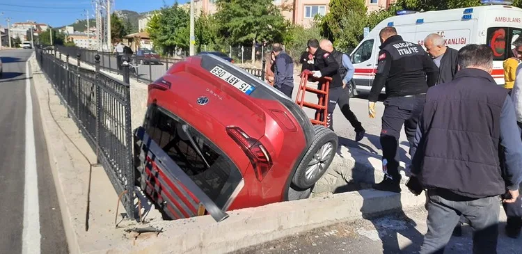 Selim’de trafik kazası: 1 ölü, 3 yaralı
