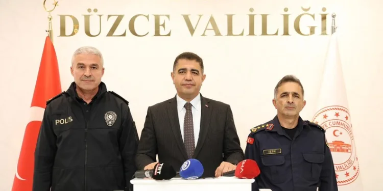Çanakkale’de uyuşturucu operasyonuna 3 tutuklama