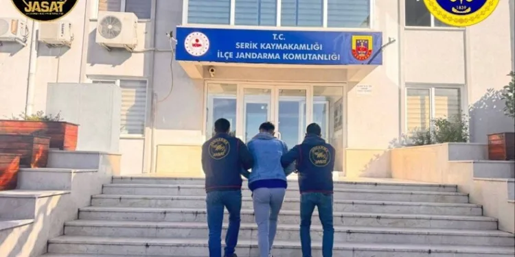 Çanakkale’de uyuşturucu operasyonuna 3 tutuklama