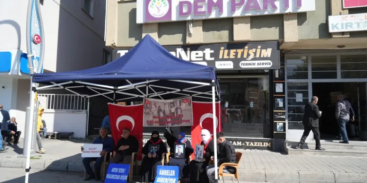 Çanakkale’de uyuşturucu operasyonuna 3 tutuklama