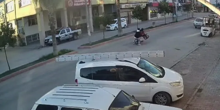 Ankara’da zincirleme kazada 6 araç birbirine girdi: 6 yaralı