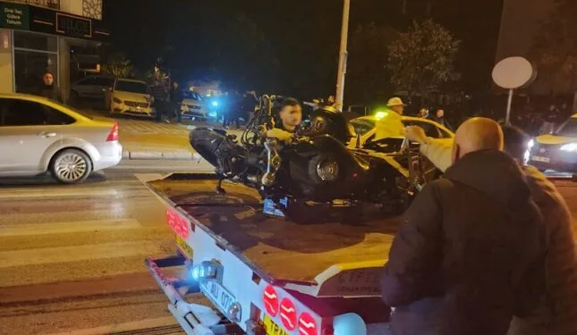 Ankara’da zincirleme kazada 6 araç birbirine girdi: 6 yaralı
