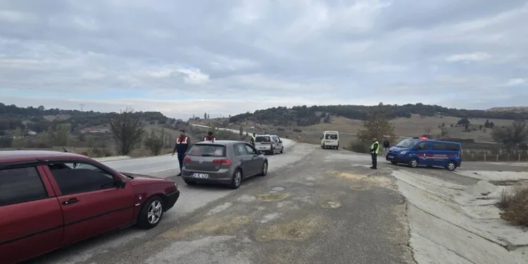 Bilecik’te 115 jandarma personelinin katılımı ile 18 noktada Huzur ve Güven uygulaması
