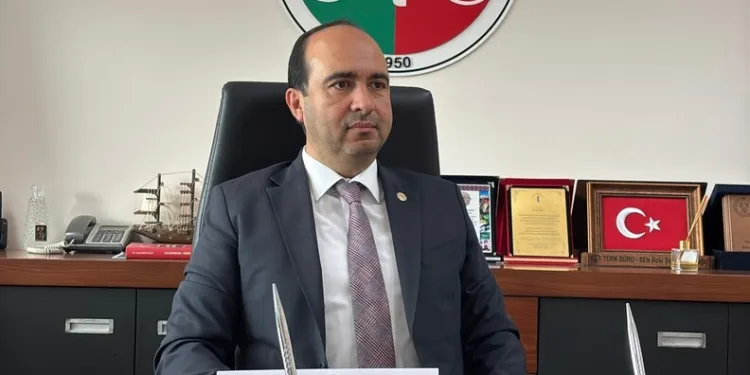 Uyuşturucu tacirleri jandarmadan kaçamadı: 2 tutuklama