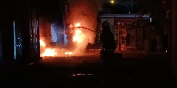Malatya’da konteyner kentte korkutan yangın
