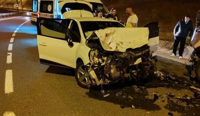 Zehir emdirilmiş rulo peçeteyi satamadan polise yakalandılar