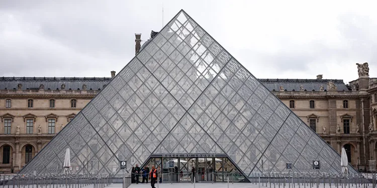 Louvre soygununun maliyeti ortaya çıktı