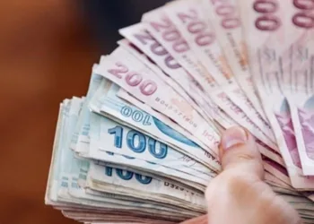 Yeni asgari ücret maratonu başlıyor