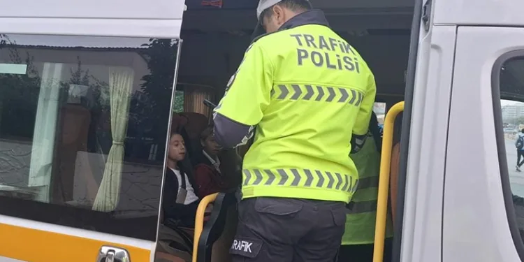 Muğla 112 Acil Çağrı Merkezi’ne 9 ayda Muğla nüfusu kadar çağrı geldi