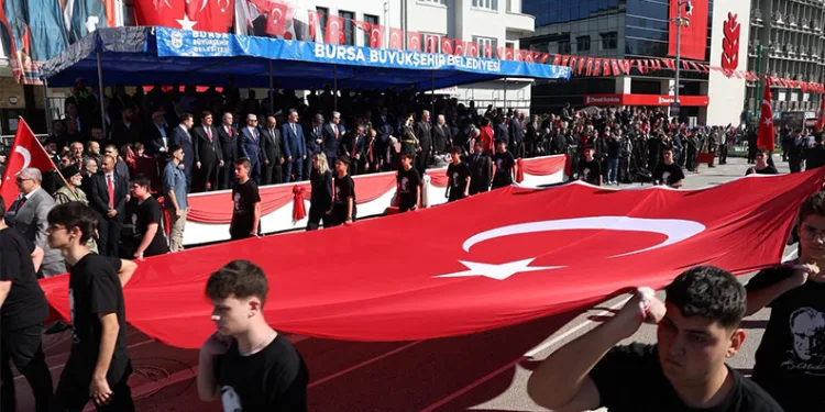 Bursa’da Cumhuriyet Bayramı coşkusu