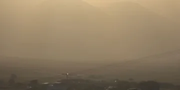 Hakkari’de toz bulutu etkili oldu