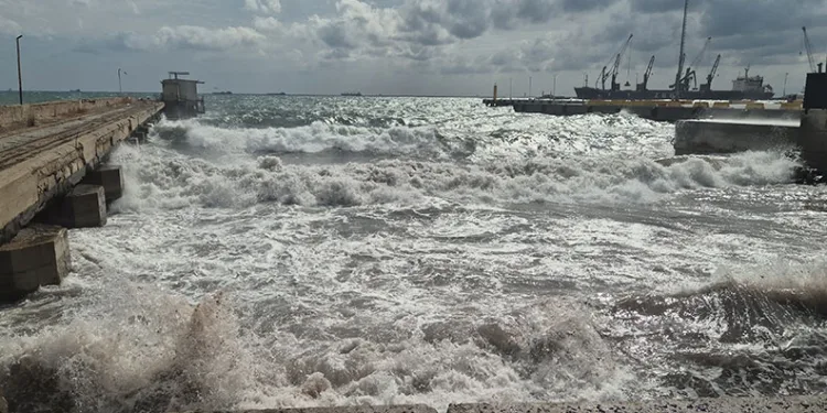 Marmara Denizi’nde şiddetli fırtına