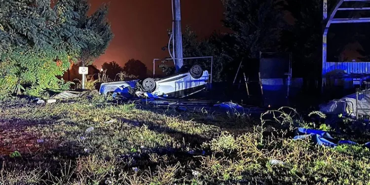 Bursa’da kontrolden çıkan otomobil takla attı: 2 yaralı