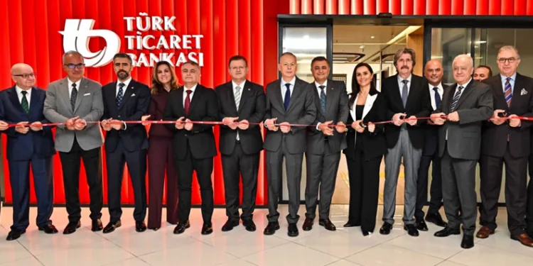 Türk Ticaret Bankası Bursa Şubesi hizmete açıldı