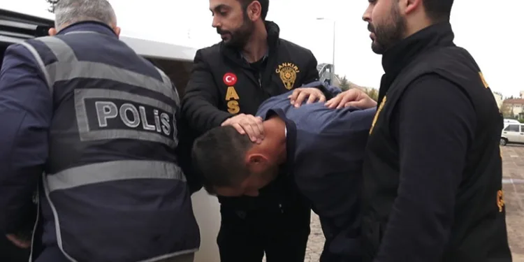Eski eşini öldüren şahıs tutuklandı