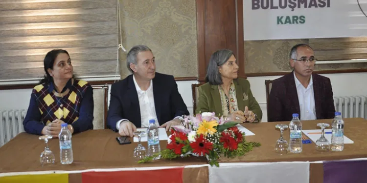 “PKK’nın kendisini feshetmesi tarihi bir önemdedir”