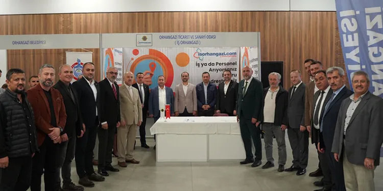 İş Arayanlarla İşverenler Buluştu