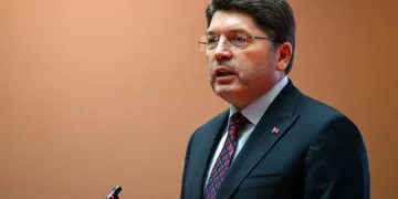 “Sorunun kalıcı çözümü özgür bir Filistin devletinin kurulmasından geçiyor”
