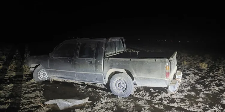 Kontrolden çıkan pikap şarampole girdi: 2 yaralı