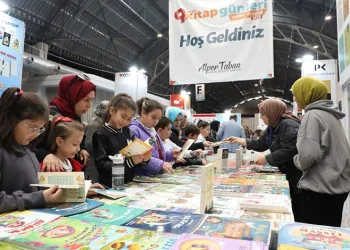 İnegöl 9. Kitap Günleri başladı