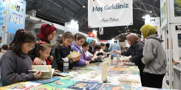 İnegöl 9. Kitap Günleri başladı