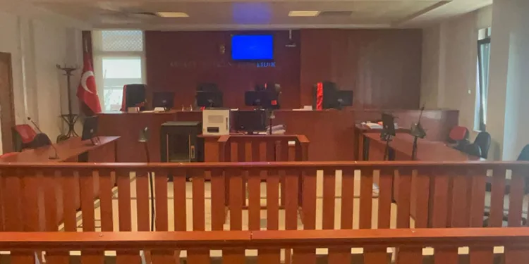 ‘İntihar etti’ diyen eşi, şimdi cinayetten yargılanacak