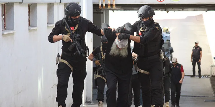 Adana’daki DEAŞ operasyonu