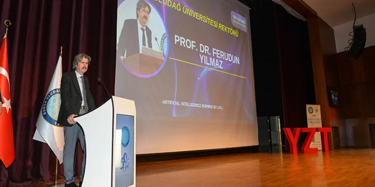 BUÜ’de geleceğin teknolojisi konuşuldu