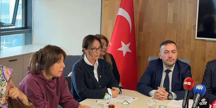 “Toplumsal barış sadece siyasetin değil, insanlığın meselesidir”