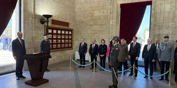 Almanya Şansölyesi Merz, Anıtkabir’i ziyaret etti