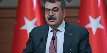 12 yıllık zorunlu eğitim kısalıyor