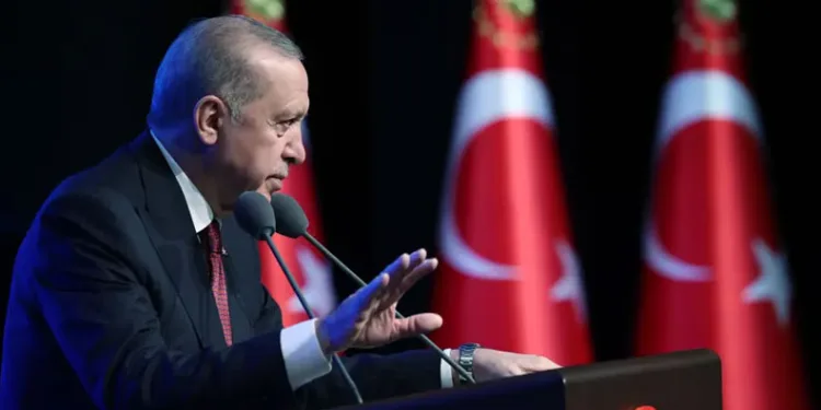 Erdoğan’dan Özel’e tepki: Türkiye böyle bir siyasi üslubu hak etmiyor