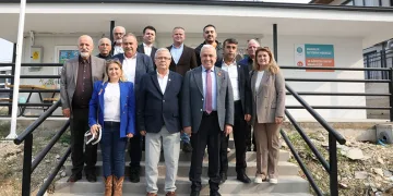 “Sorunları yerinde görüyor, adil çözümler üretiyoruz”