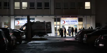 Kombi faciası: Hamile anne ve bebeği hayatını kaybetti