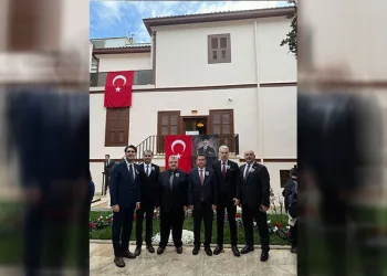 Erkan Aydın Selanik’te Atatürk’ü Andı