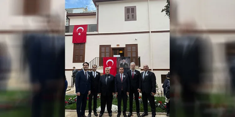 Erkan Aydın Selanik’te Atatürk’ü Andı