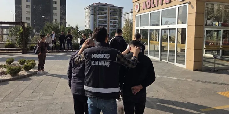 Kahramanmaraş’ta uyuşturucuya 3 tutuklama