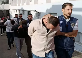 Önce 7 milyon liralık vurgun yaptı, sonra mesaj atıp helallik istedi