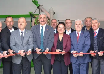 Bursa’da İmece Zeytinyağı Fabrikası açıldı