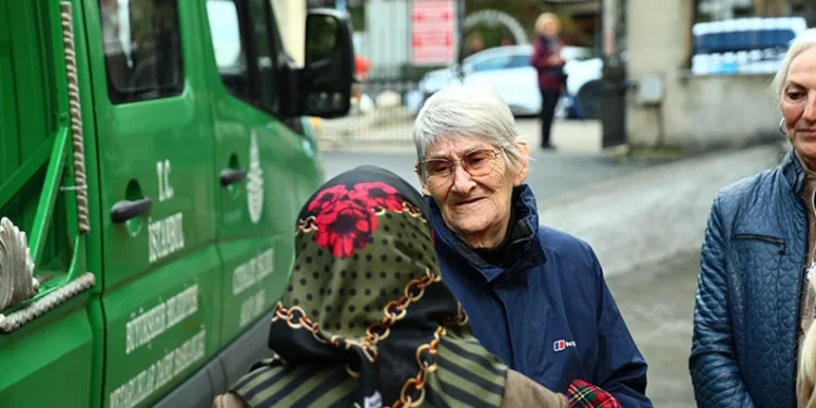 Canan Karatay’ın eşi Ali Başak Karatay son yolculuğuna uğurlandı