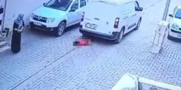 Kargo aracının çarptığı 2 yaşındaki çocuk hayatını kaybetti