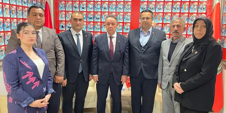 Büyük Birlik Partisi’nden, şehit ve gazi aileleri derneklerine ziyaret