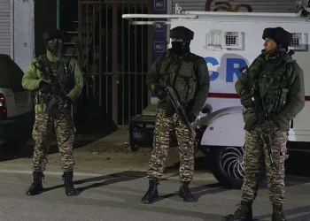 Hindistan’da karakolda patlama