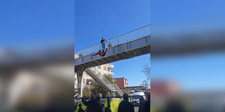 Başakşehir’de tehlikeli motosiklet gösterisi yapan sürücü yakalandı